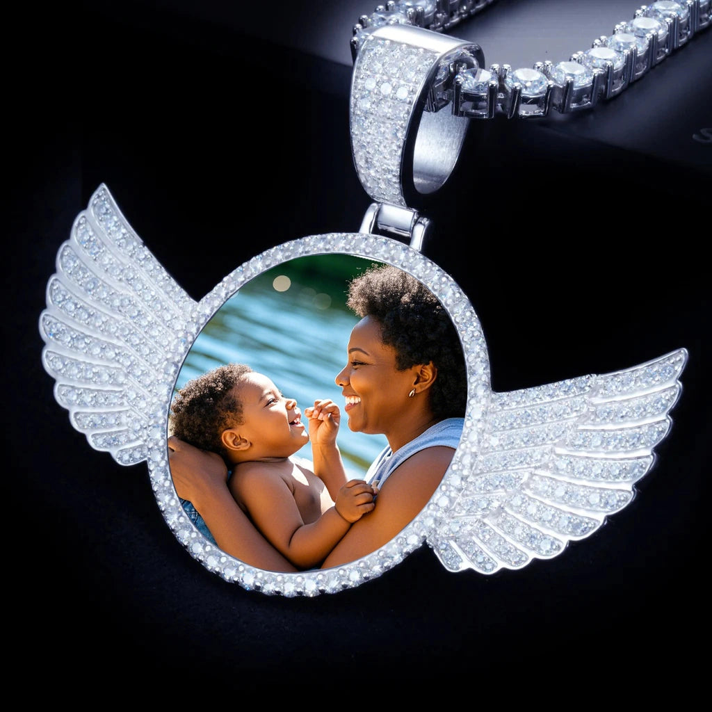 S925 & VVS Moissanite 3D Wings Custom Picture Pendant_ICEEDRIP JEWELRY