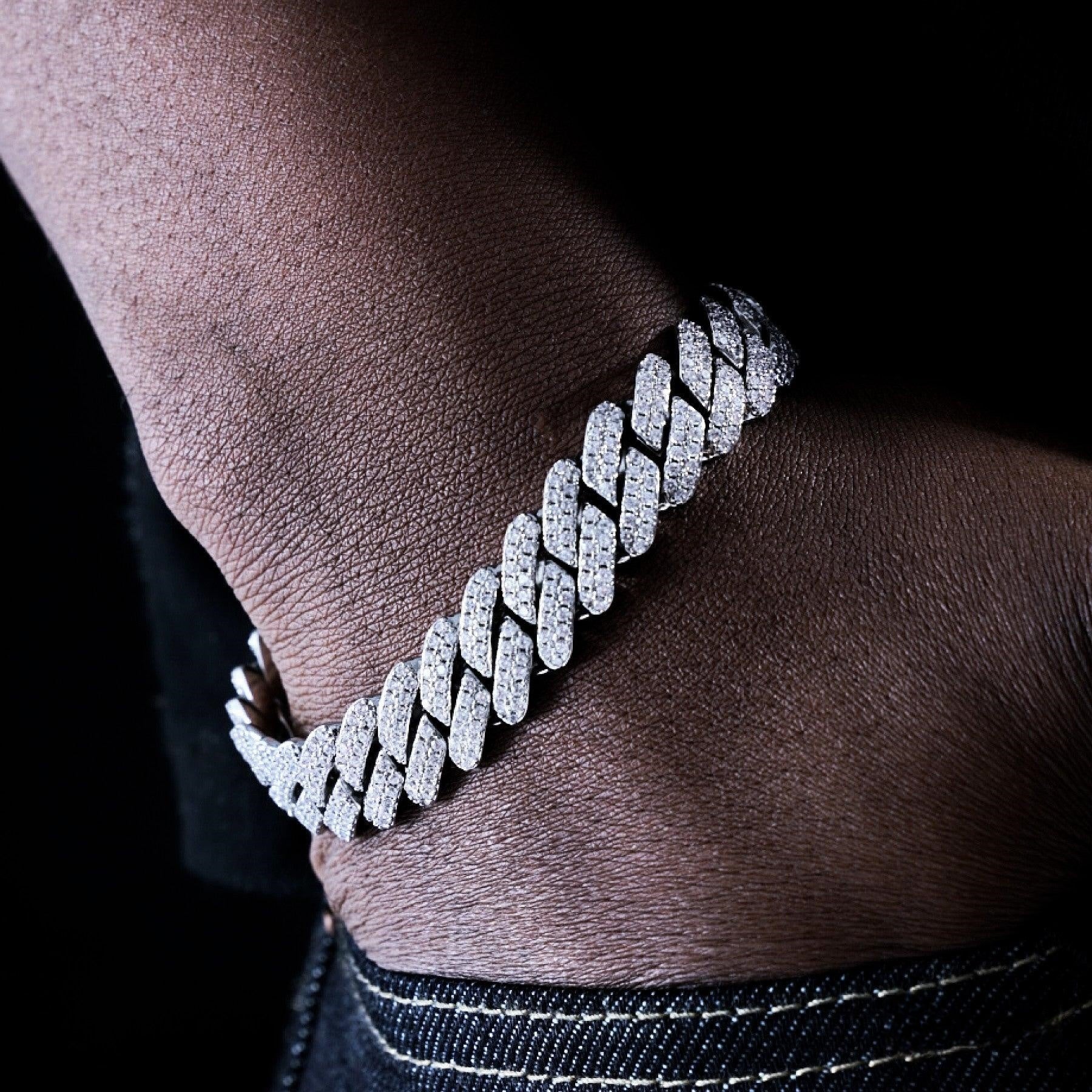 925S & VVS Moissanite 12MM Prong Cuban Bracelet