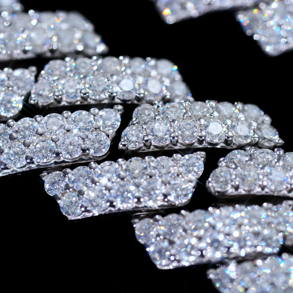 S925 & VVS Moissanite 12MM Prong Cuban Link Chain