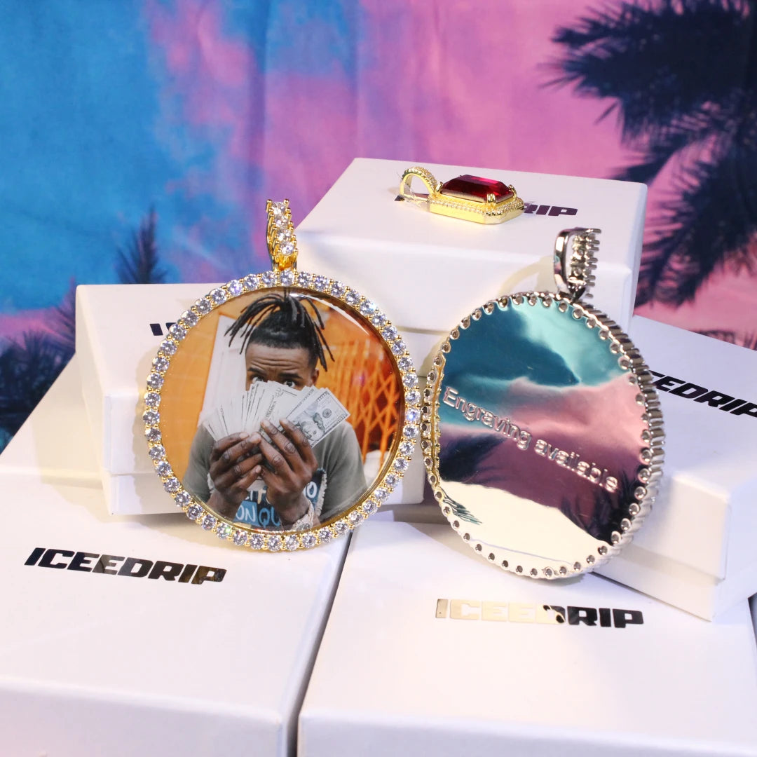 3D_Large_Circle_Custom_Picture_Pendant4_ICEEDRIP