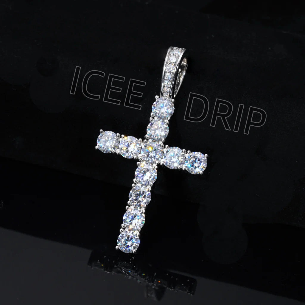 4.51 Carat VVS Moissanite Cross In White Gold_ICEEDRIP JEWELRY