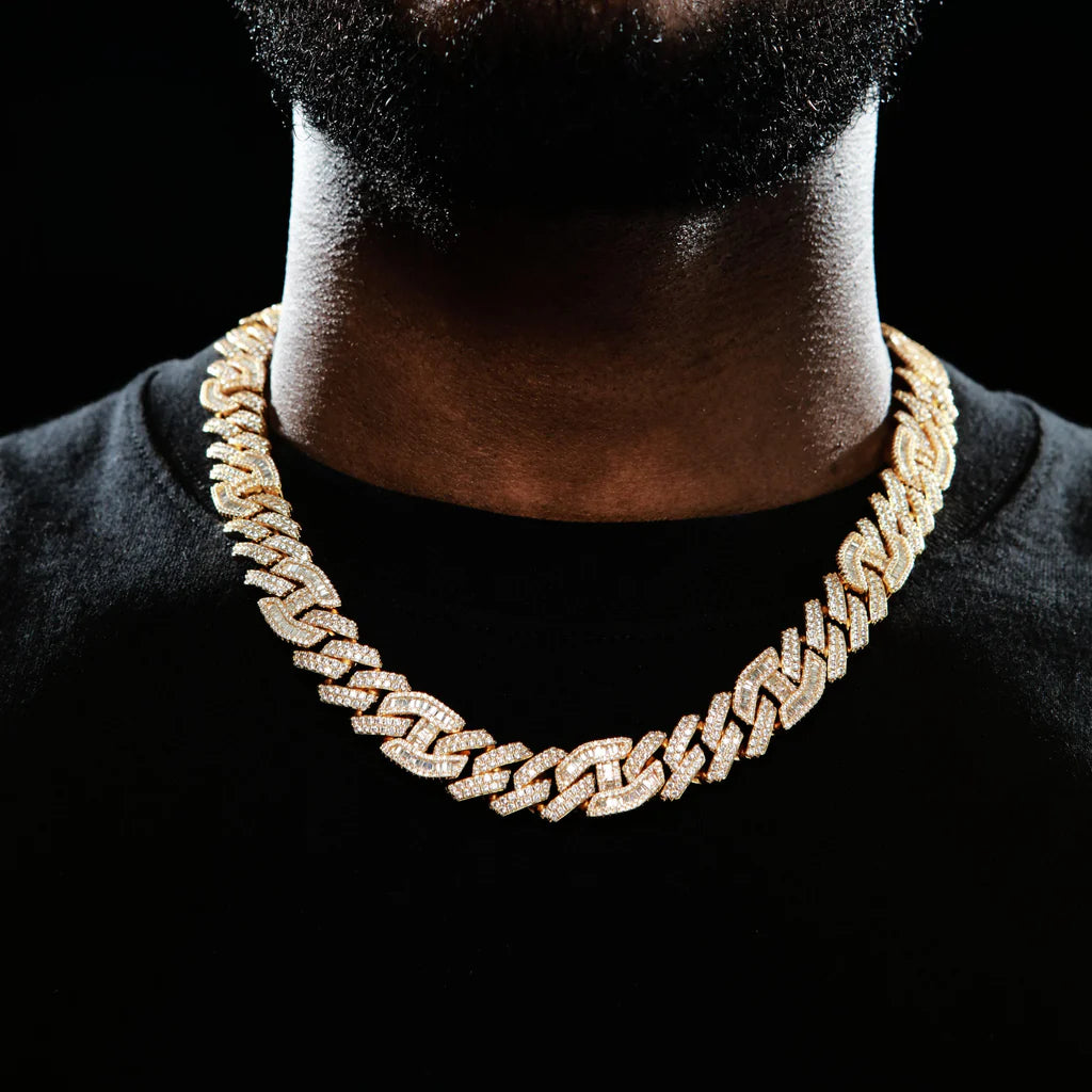 15mm 18K Gold Prong Baguette Curb Chain