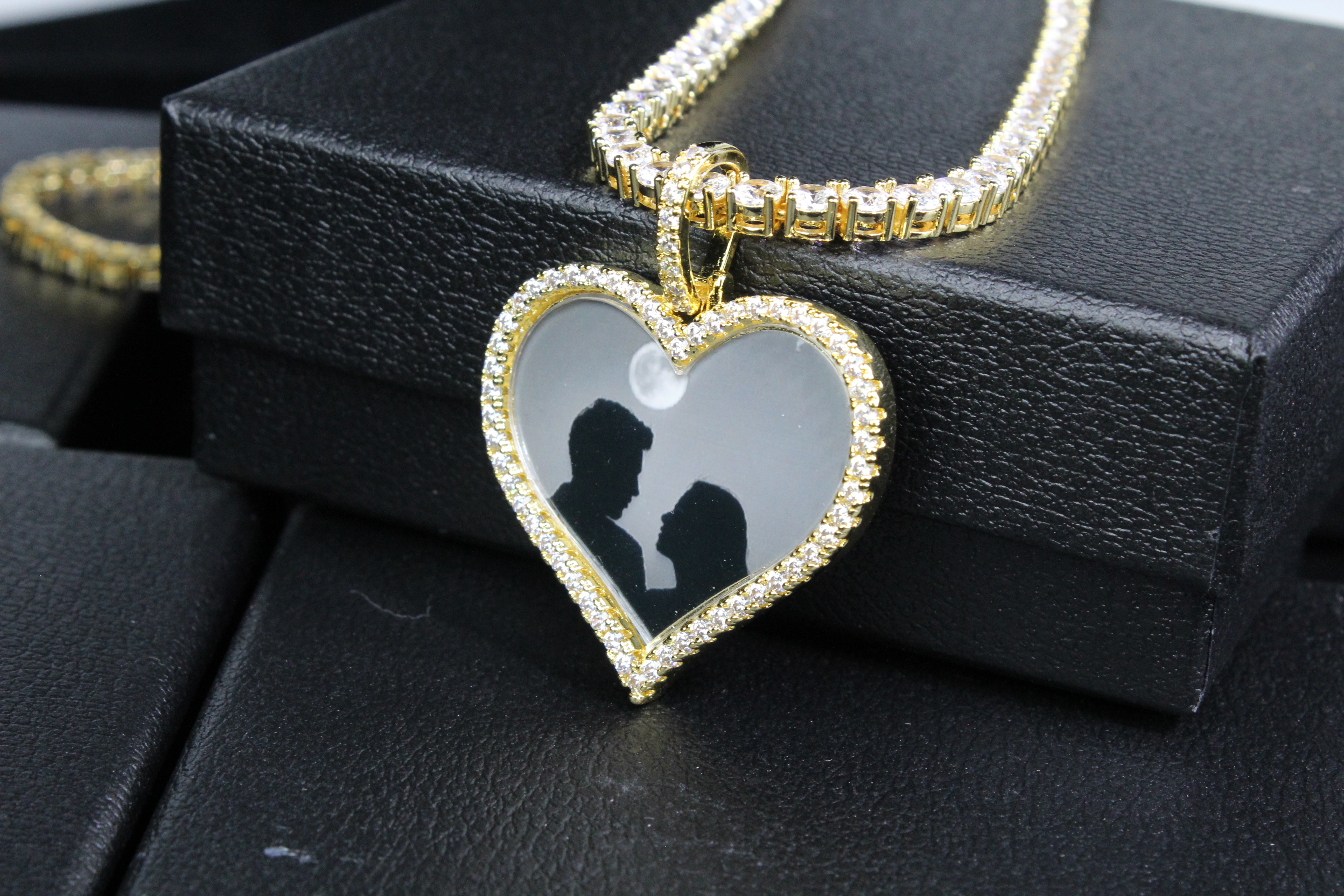 Heart-shaped Custom Picture Necklace