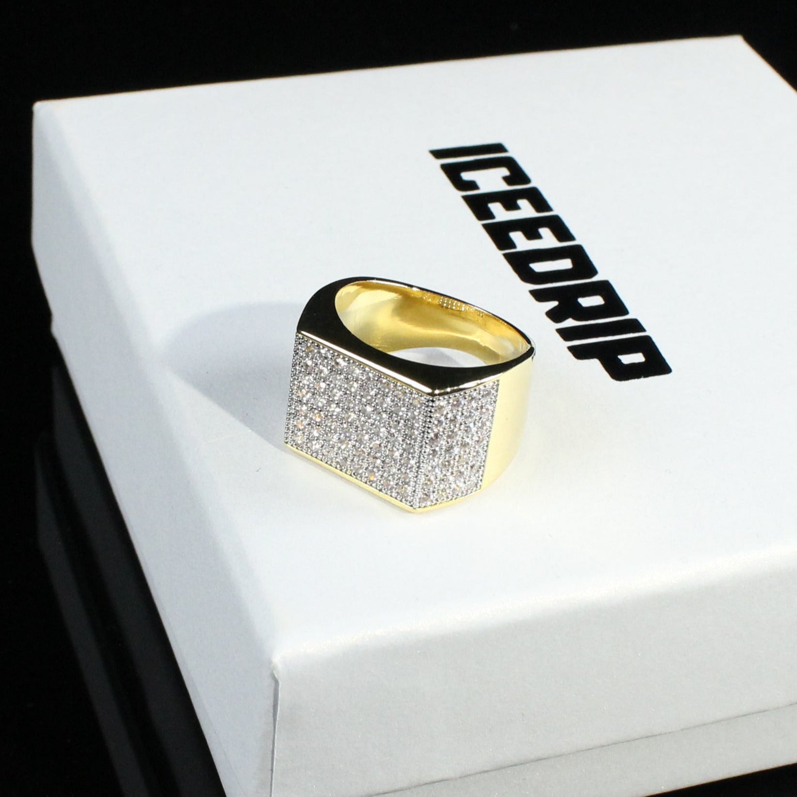 UPDATED Square gold-plated ring