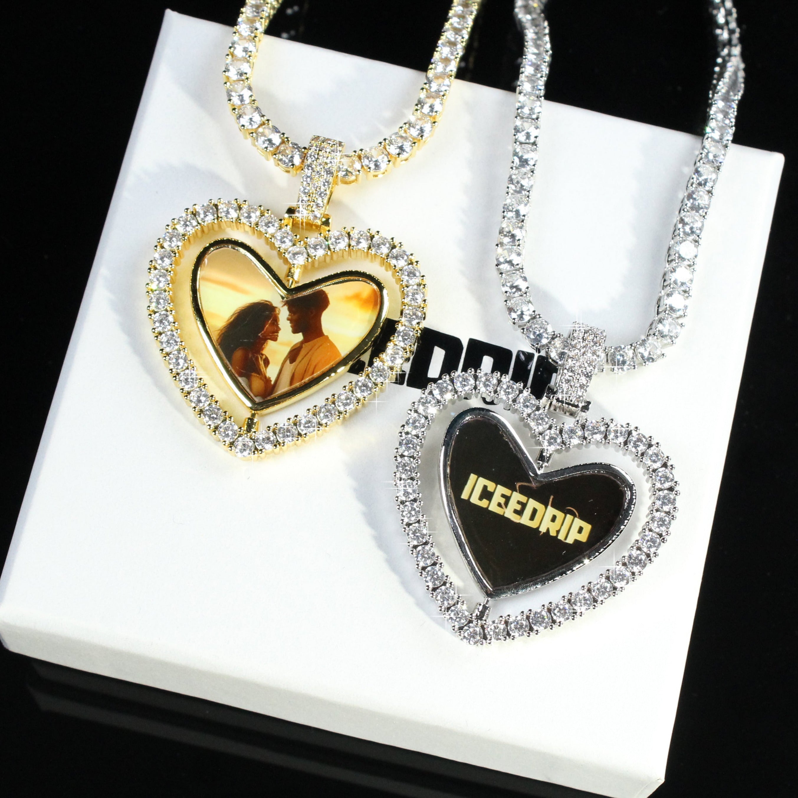 3D Spinning 2-Faced Heart Custom Photo Pendant