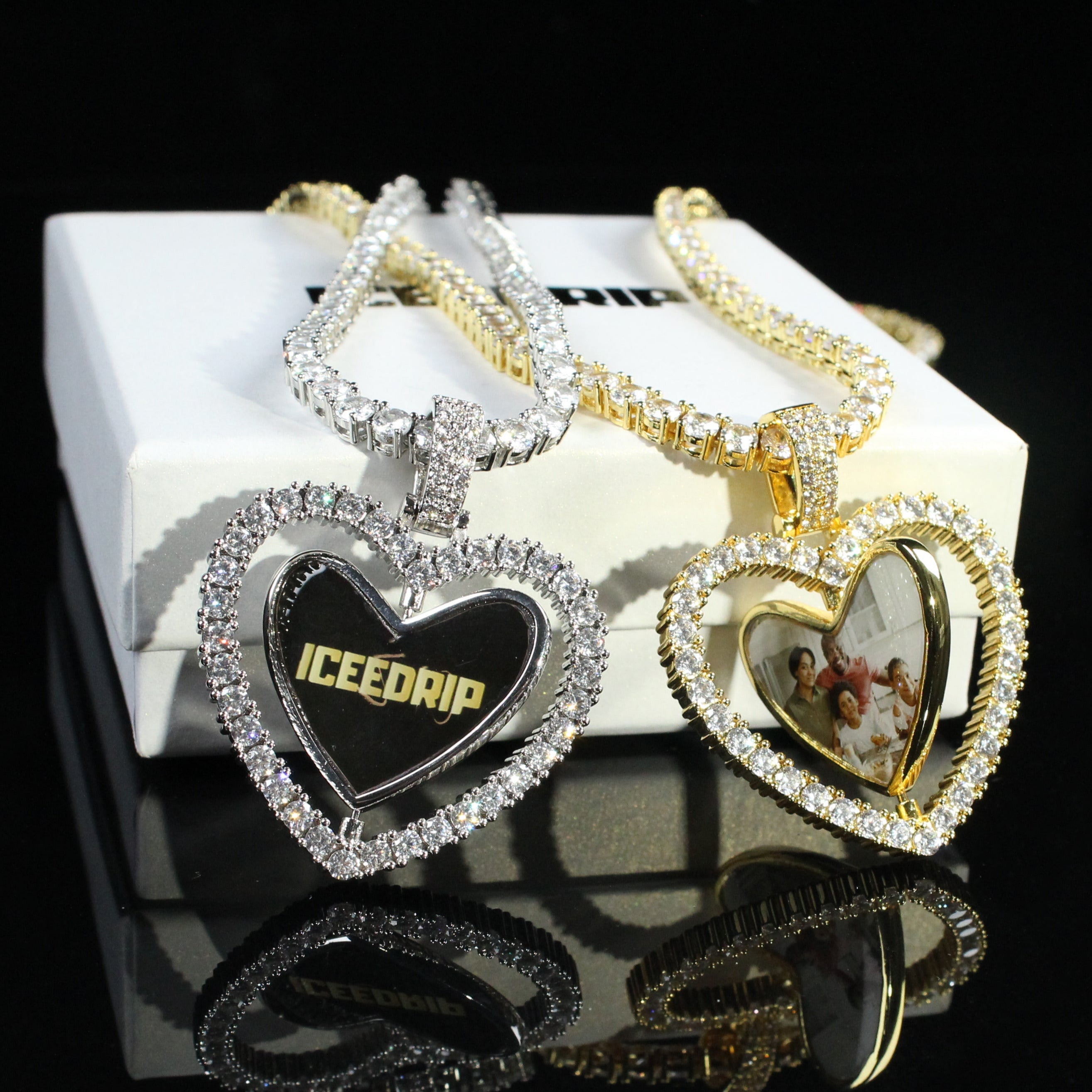 3D Spinning 2-Faced Heart Custom Photo Pendant