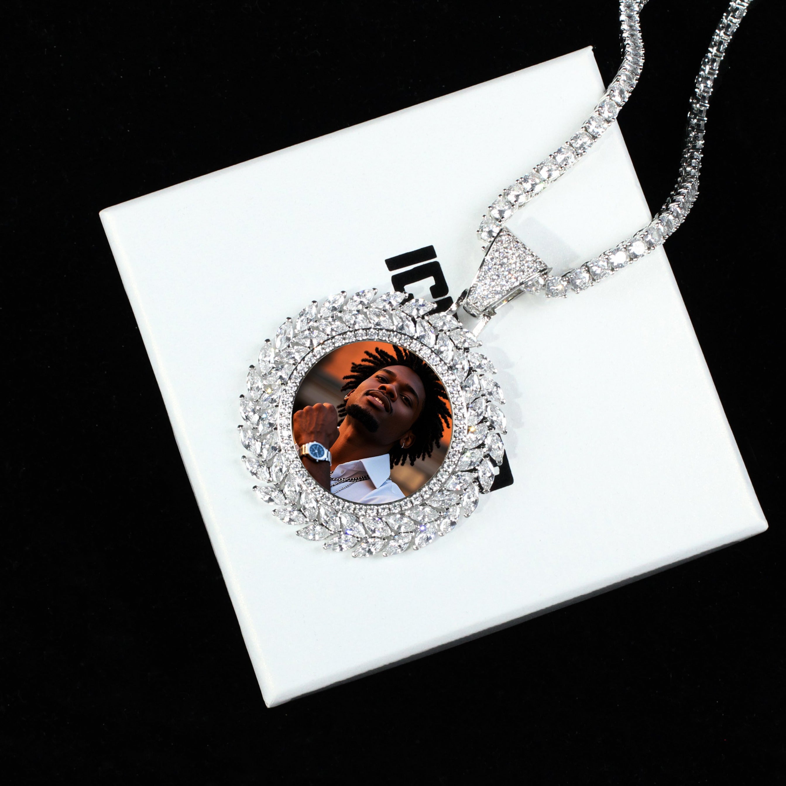 Large 3D Wheat Embrace Custom Picture Pendant