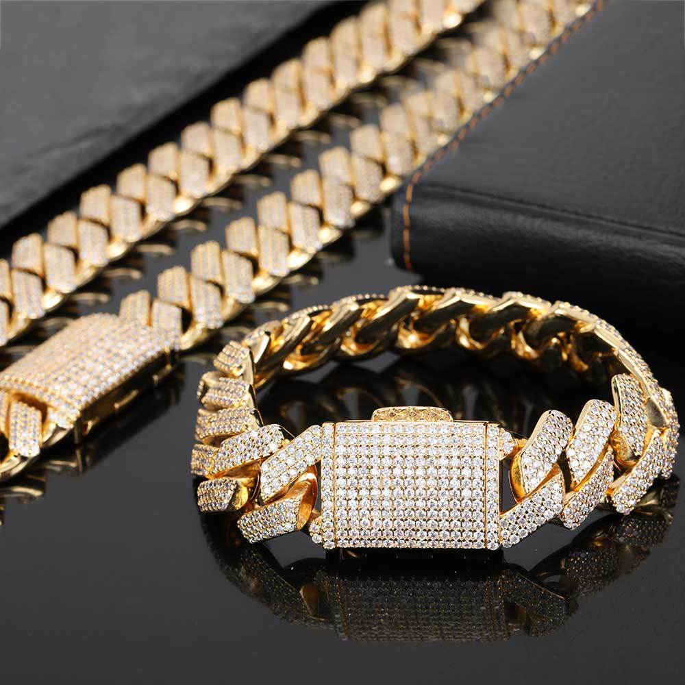 18mm Prong Cuban Bracelet in Gold