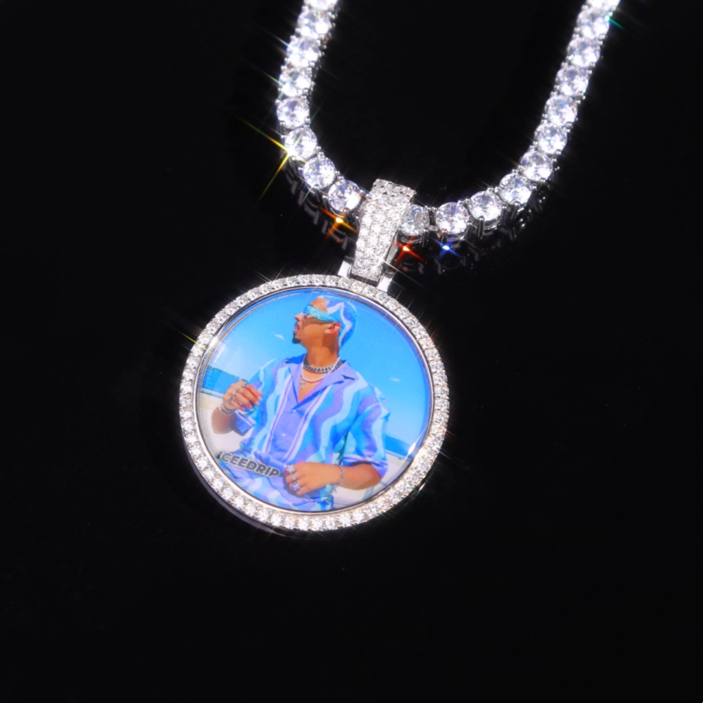 S925 VVS Moissanite 3D Circle Custom Photo Pendant_ICEEDRIP JEWELRY