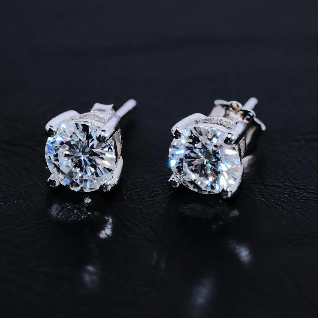 S925 & VVS Moissanite Solitaire Stud Earrings_ICEEDRIP JEWELRY